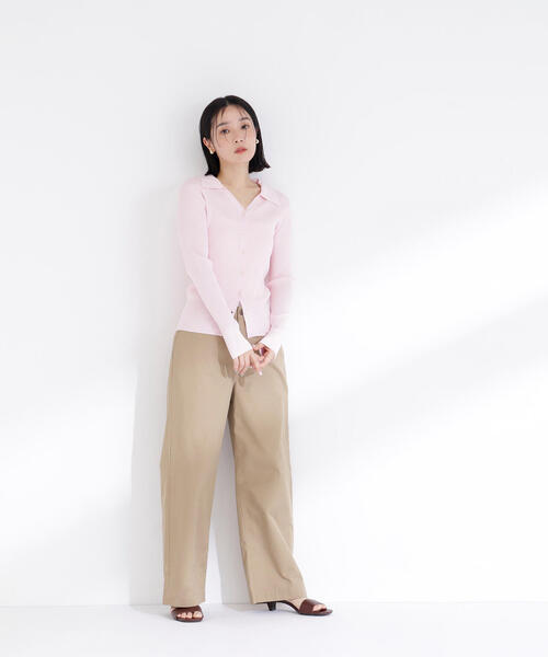 NATURAL BEAUTY BASIC(ナチュラルビューティーベーシック)の「◇【WEB限定カラー:オレンジ】襟付Vネックリブニット(カーディガン/ボレロ・レディース・チャコールグレー/オフホワイト/ベージュ/オレンジ/ピンク・FREE)」の11枚目の写真