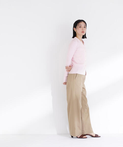 NATURAL BEAUTY BASIC(ナチュラルビューティーベーシック)の「◇【WEB限定カラー:オレンジ】襟付Vネックリブニット(カーディガン/ボレロ・レディース・チャコールグレー/オフホワイト/ベージュ/オレンジ/ピンク・FREE)」の13枚目の写真