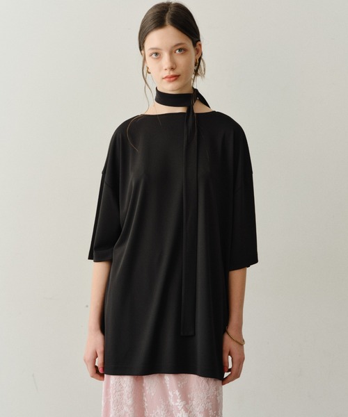yae(ヤエ)の「Bowtie T-blouse / ボウタイ付きT-ブラウス(シャツ/ブラウス・レディース・レッド/ブラック/グレー・FREE)」の17枚目の写真