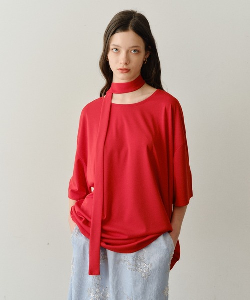 yae(ヤエ)の「Bowtie T-blouse / ボウタイ付きT-ブラウス(シャツ/ブラウス・レディース・レッド/ブラック/グレー・FREE)」の7枚目の写真