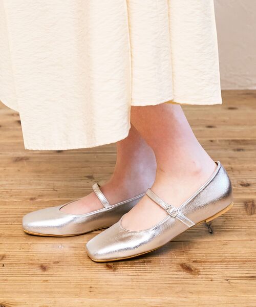 le.coeur blanc（ルクールブラン）の「le.coeur blancスクエアメリージェーン（その他シューズ・レディース・ブラック/シルバー・38/37）」の11枚目の写真