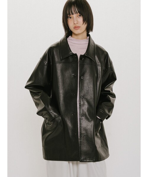 MIDIUMISOLID(ミディウミソリッド)の「MIDIUMISOLID for Ladies シンセティックレザーオーバーサイズブルゾン(ダウンジャケット/コート・レディース・ブラウン/ブラック・FREE)」の2枚目の写真