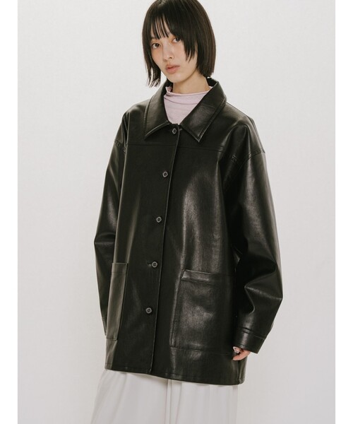 MIDIUMISOLID(ミディウミソリッド)の「MIDIUMISOLID for Ladies シンセティックレザーオーバーサイズブルゾン(ダウンジャケット/コート・レディース・ブラウン/ブラック・FREE)」の17枚目の写真