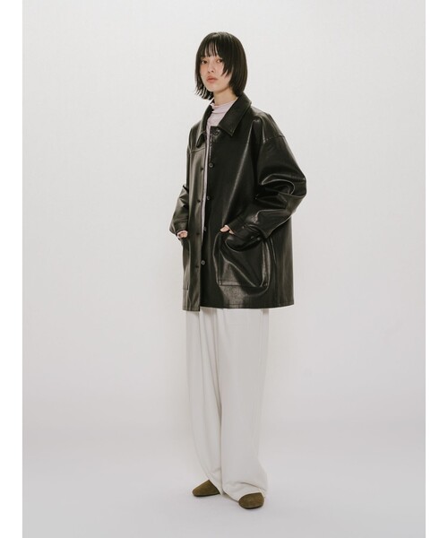 MIDIUMISOLID(ミディウミソリッド)の「MIDIUMISOLID for Ladies シンセティックレザーオーバーサイズブルゾン(ダウンジャケット/コート・レディース・ブラウン/ブラック・FREE)」の20枚目の写真