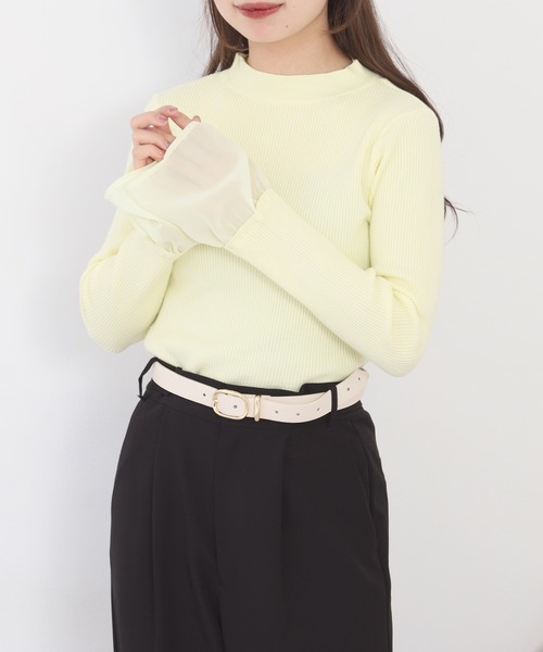atONE(アットワン)の「シアーカフスフレアスリーブハイネックニットプルオーバー(ニット/セーター・レディース・ブラック/オフホワイト/イエロー・F)」の16枚目の写真