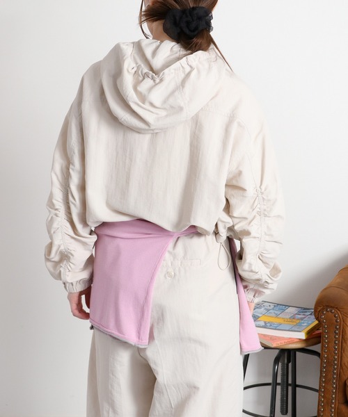 cepo(セポ)の「〈セットアップ対応〉撥水・UV・ウォッシャブル 2wayグログランショートドロストジャケット(ブルゾン・レディース・ベージュ/ブラック/グレー・M)」の17枚目の写真