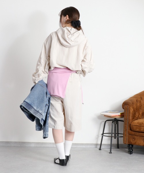 cepo(セポ)の「〈セットアップ対応〉撥水・UV・ウォッシャブル 2wayグログランショートドロストジャケット(ブルゾン・レディース・ベージュ/ブラック/グレー・M)」の6枚目の写真