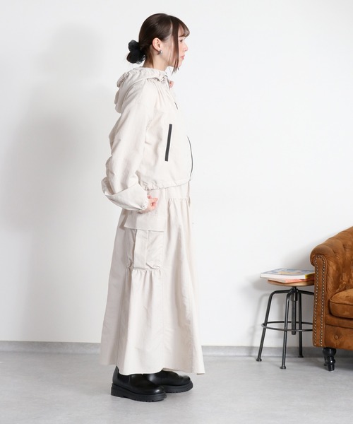 cepo(セポ)の「〈セットアップ対応〉撥水・UV・ウォッシャブル 2wayグログランショートドロストジャケット(ブルゾン・レディース・ベージュ/ブラック/グレー・M)」の11枚目の写真