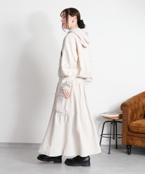 cepo(セポ)の「〈セットアップ対応〉撥水・UV・ウォッシャブル 2wayグログランショートドロストジャケット(ブルゾン・レディース・ベージュ/ブラック/グレー・M)」の9枚目の写真