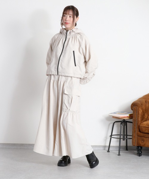 cepo(セポ)の「〈セットアップ対応〉撥水・UV・ウォッシャブル 2wayグログランショートドロストジャケット(ブルゾン・レディース・ベージュ/ブラック/グレー・M)」の12枚目の写真