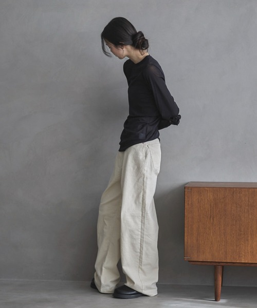 feepur（フェピュール）の「クルーネックシアートップス（Tシャツ/カットソー・レディース・ブラック/オフホワイト・MEDIUM）」の10枚目の写真