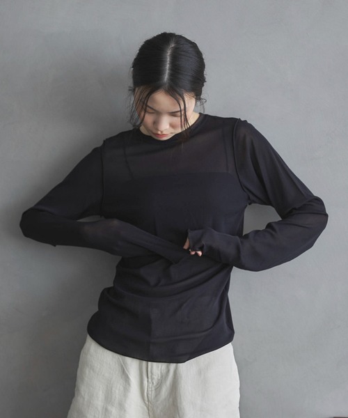 feepur（フェピュール）の「クルーネックシアートップス（Tシャツ/カットソー・レディース・ブラック/オフホワイト・MEDIUM）」の13枚目の写真