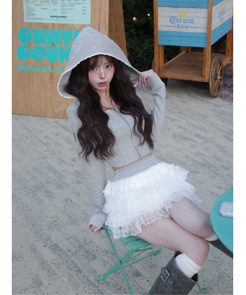 Darich（ダーリッチ）の「レースドッキングスウェットスカートセットアップ（セットアップ・レディース・アイボリー/ベージュ/グレー・FREE）」の7枚目の写真