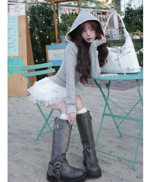 Darich（ダーリッチ）の「レースドッキングスウェットスカートセットアップ（セットアップ・レディース・アイボリー/ベージュ/グレー・FREE）」の8枚目の写真