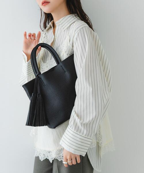 RODE SKO（ロデスコ）の「タッセル軽量2WAYプチトートバッグ（トートバッグ・レディース・グレー系その他/ブラック/ミント/ライトブルー/イエロー系その他・ONE）」の7枚目の写真