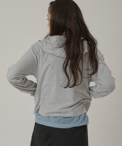 MUHET(ミュエータ)の「zip-up long tee hoodie / ジップアップロンTフーディ(パーカー・レディース・ネイビー/ブラック/オフホワイト/グレー・FREE)」の22枚目の写真