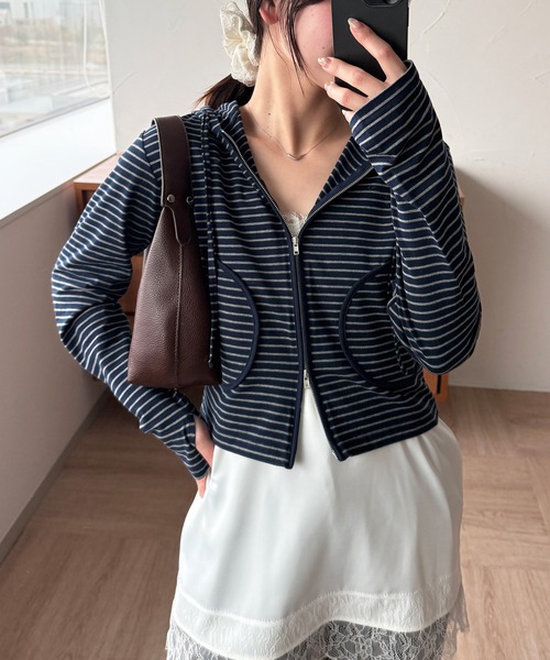 MUHET(ミュエータ)の「zip-up long tee hoodie / ジップアップロンTフーディ(パーカー・レディース・ネイビー/ブラック/オフホワイト/グレー・FREE)」の6枚目の写真
