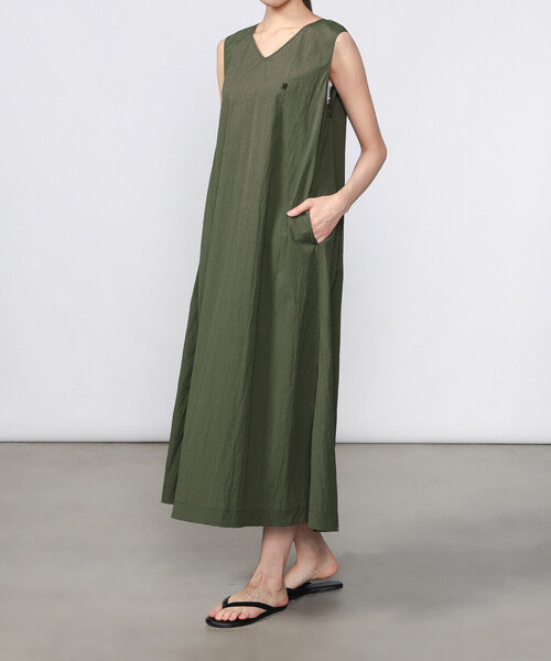 GYMPHLEX（ジムフレックス）の「Gymphlex | リップストップ ノースリーブワンピース WOMEN（ワンピース・レディース・ブラック/オリーブ・14）」の2枚目の写真