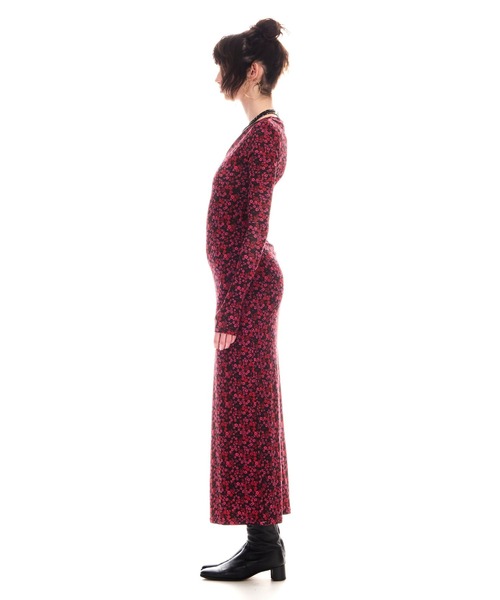 BEEDEN(ビーデン)の「STRETCH FIT LONG DRESS(ワンピース・レディース・レッド/ブラック・FREE)」の13枚目の写真