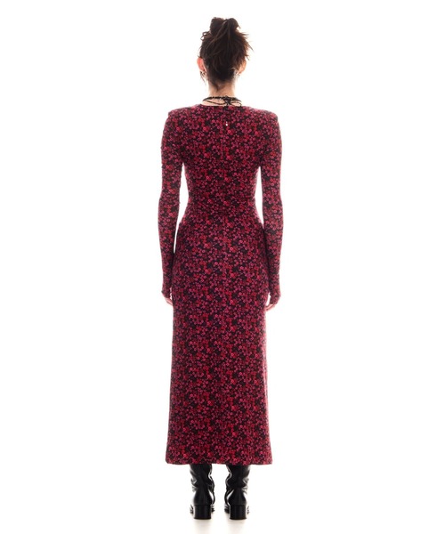 BEEDEN(ビーデン)の「STRETCH FIT LONG DRESS(ワンピース・レディース・レッド/ブラック・FREE)」の14枚目の写真