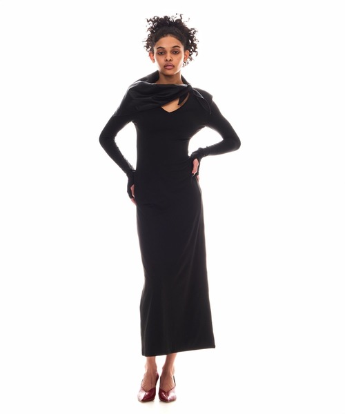 BEEDEN(ビーデン)の「STRETCH FIT LONG DRESS(ワンピース・レディース・レッド/ブラック・FREE)」の4枚目の写真