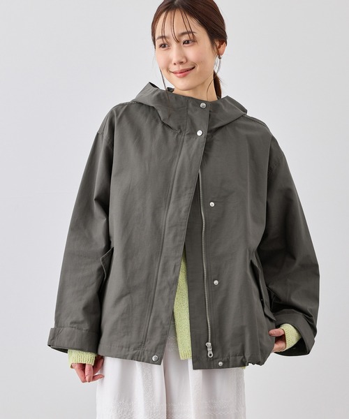 ROPE' PICNIC（ロペピクニック）の「ベーシックマウンテンパーカー スプリングコート/撥水（マウンテンパーカー・レディース・チャコールグレー/ダークブラウン/ネイビー/キナリ・FREE）」の12枚目の写真