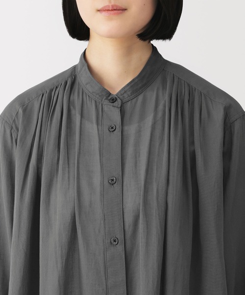 無印良品(ムジルシリョウヒン)の「婦人 強撚 シアー長袖シャツワンピース(シャツワンピース・レディース・チャコールグレー/ブラック/ブルー系・S/M/L/XL)」の11枚目の写真