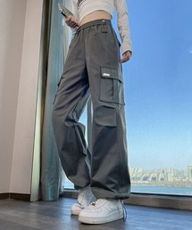 HANDO（ハンド）の「【軽量速乾】旬なこなれ感。多ポケットカーゴパンツ ワイドシルエットカーゴパンツ オフィスカジュアル きれいめカジュアル レディース韓国風（カーゴパンツ）」