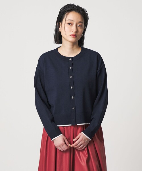 A DAY IN THE LIFE UNITED ARROWS(アデイインザライフユナイテッドアローズ)の「ヘムライン カーディガン ‐ウォッシャブル‐<A DAY IN THE LIFE>(カーディガン/ボレロ・レディース・オフホワイト/ベージュ/ライトグレー/ネイビー・FREE)」の4枚目の写真