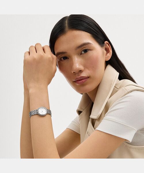 COACH（コーチ）の「ハーロウ ウォッチ・23.8MM X 26MM（アナログ腕時計・レディース・シルバー系その他・ONE）」の2枚目の写真