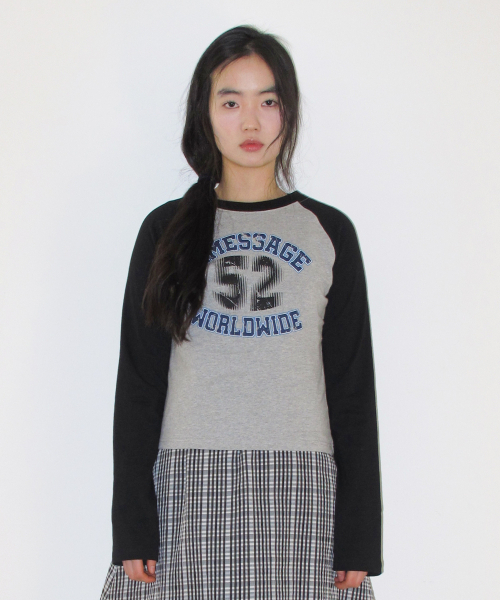 AMESWORLDWIDE(アメスワールドワイド)の「VINTAGE 52 RAGLAN LS TEE BLACK(Tシャツ/カットソー・レディース・その他・LARGE/SMALL/MEDIUM)」の2枚目の写真
