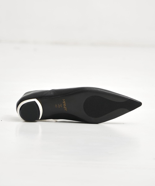 MANA(マナ)の「【MANA/マナ】ankle strap flat shoes/アンクルストラップフラットシューズ(パンプス・レディース・ブラック・40/39/38/37)」の6枚目の写真