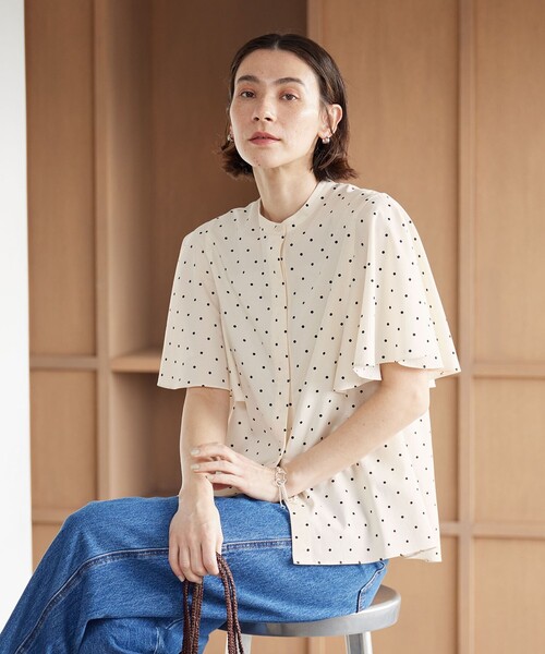 BEAUTY&YOUTH UNITED ARROWS(ビューティーアンドユースユナイテッドアローズ)の「【WEB限定】ドット フリルスリーブブラウス ウォッシャブル(シャツ/ブラウス・レディース・オフホワイト/ブラック/ライム・FREE)」の5枚目の写真