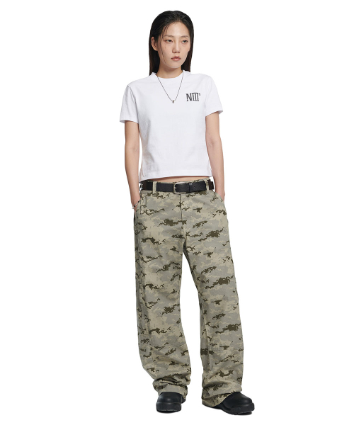NOMANUAL（NOMANUAL）の「TWO FACE LOGO T-SHIRT (WOMAN) - WHITE（Tシャツ/カットソー・レディース・その他・LARGE/MEDIUM/SMALL）」の3枚目の写真