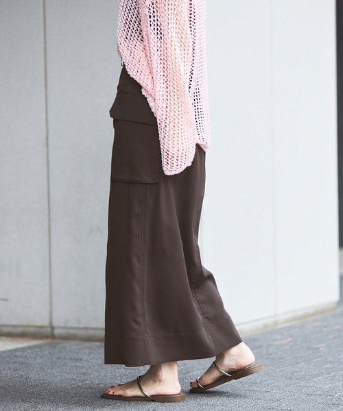 IENA（イエナ）の「ハイツイストペンシルロングスカート（スカート・レディース・ブラウン/ネイビー・34/38/36）」の6枚目の写真