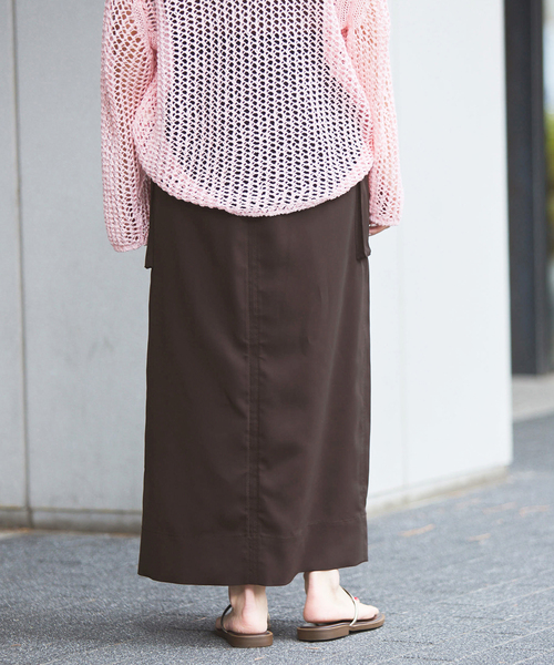 IENA（イエナ）の「ハイツイストペンシルロングスカート（スカート・レディース・ブラウン/ネイビー・34/38/36）」の7枚目の写真