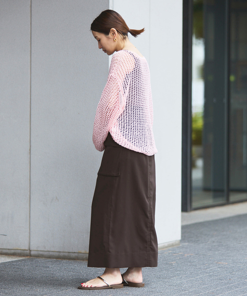 IENA（イエナ）の「ハイツイストペンシルロングスカート（スカート・レディース・ブラウン/ネイビー・34/38/36）」の11枚目の写真