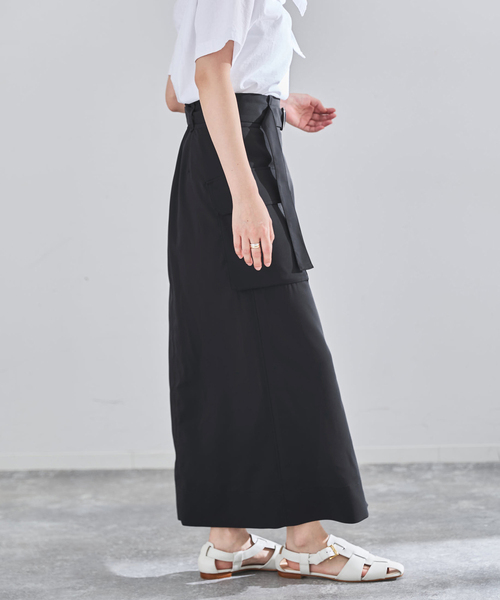 IENA（イエナ）の「ハイツイストペンシルロングスカート（スカート・レディース・ブラウン/ネイビー・34/38/36）」の16枚目の写真