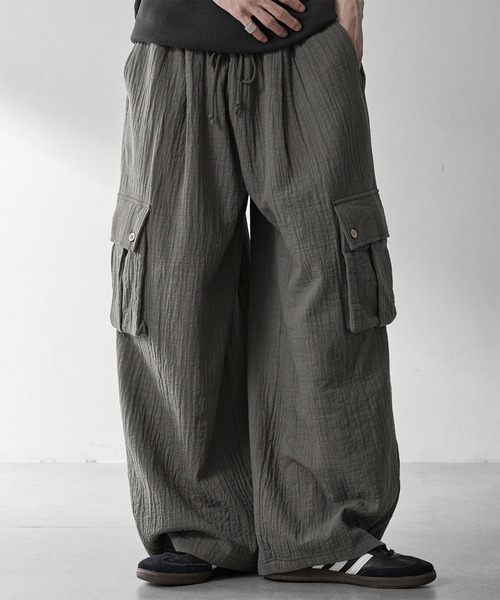 RUUBON（ルーボン）の「【RUUBON】soft texture cargo pants  /  ソフトテクスチャーカーゴパンツ（カーゴパンツ・メンズ・ブラック/カーキ・S/L/M）」の7枚目の写真