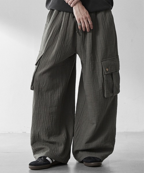 RUUBON（ルーボン）の「【RUUBON】soft texture cargo pants  /  ソフトテクスチャーカーゴパンツ（カーゴパンツ・メンズ・ブラック/カーキ・S/L/M）」の8枚目の写真
