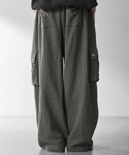 RUUBON（ルーボン）の「【RUUBON】soft texture cargo pants  /  ソフトテクスチャーカーゴパンツ（カーゴパンツ・メンズ・ブラック/カーキ・S/L/M）」の11枚目の写真