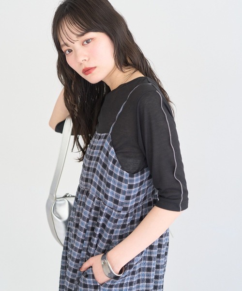 earth music&ecology(アースミュージックアンドエコロジー)の「ハイショクメロートップス(Tシャツ/カットソー・レディース・ブラック/オフホワイト/ベージュ/ライトグリーン・FREE)」の9枚目の写真