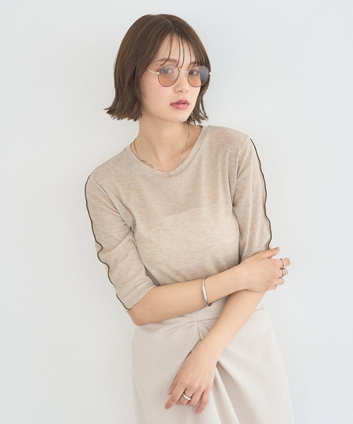 earth music&ecology(アースミュージックアンドエコロジー)の「ハイショクメロートップス(Tシャツ/カットソー・レディース・ブラック/オフホワイト/ベージュ/ライトグリーン・FREE)」の15枚目の写真