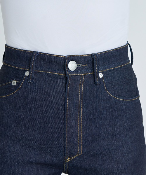 YANUK(ヤヌーク)の「ブーツカット"SHANNY"(デニムパンツ・レディース・ワンウォッシュ・27inch/26inch/25inch/23inch/22inch/21inch/24inch)」の13枚目の写真