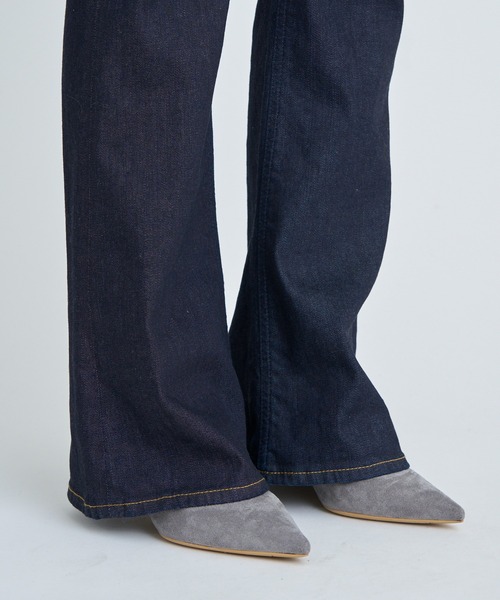 YANUK(ヤヌーク)の「ブーツカット"SHANNY"(デニムパンツ・レディース・ワンウォッシュ・27inch/26inch/25inch/23inch/22inch/21inch/24inch)」の5枚目の写真