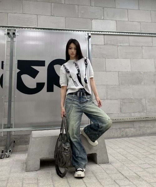 FreeZone(フリーゾーン)の「ジャカードアート柄半袖ニットプルオーバー(Tシャツ/カットソー・メンズ・ブラック/ホワイト・F)」の9枚目の写真