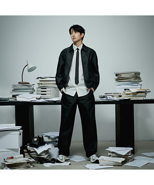 MINDBRIDGE（マインドブリッジ）の「[COUTURE]ワイドツータックバンディングパンツ - 2色（スラックス・メンズ・ベージュ/チャコールグレー・29/30/32/34/36/38）」の2枚目の写真