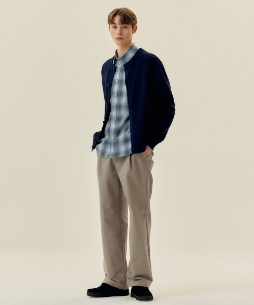 MINDBRIDGE（マインドブリッジ）の「[COUTURE]ワイドツータックバンディングパンツ - 2色（スラックス・メンズ・ベージュ/チャコールグレー・29/30/32/34/36/38）」の5枚目の写真