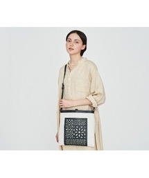 genten（ゲンテン）の「ボールドカットワーク 2wayバッグ（ショルダー