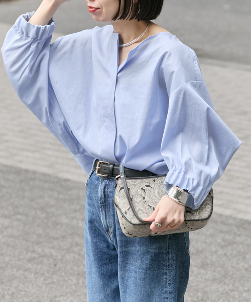 journal standard L'essage(ジャーナルスタンダードレサージュ)の「《追加2》オーガンジーニュアンスノーカラーシャツ(シャツ/ブラウス・レディース・ブラック/ブルー系その他/ブラウン系その他/ホワイト・FREE)」の4枚目の写真